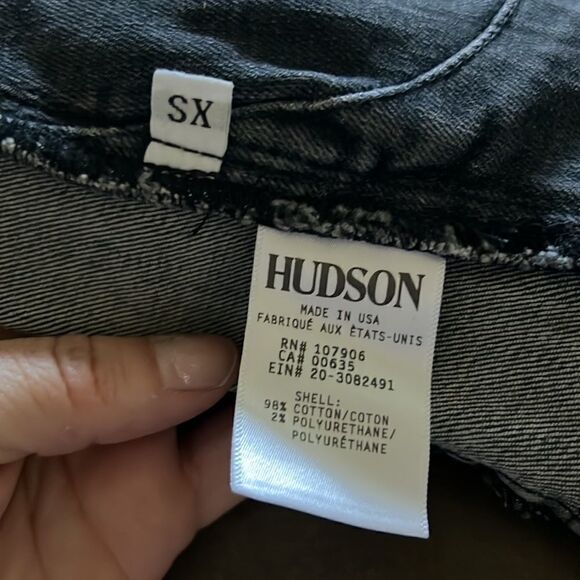 NWT Hudson x Baja East Denim Crop Top
Size XSmall - Picture 11 of 14